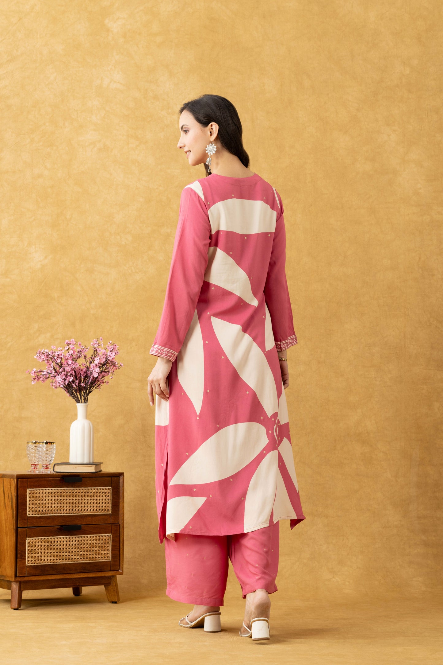 Pink Floral Printed Cotton Kurta Set