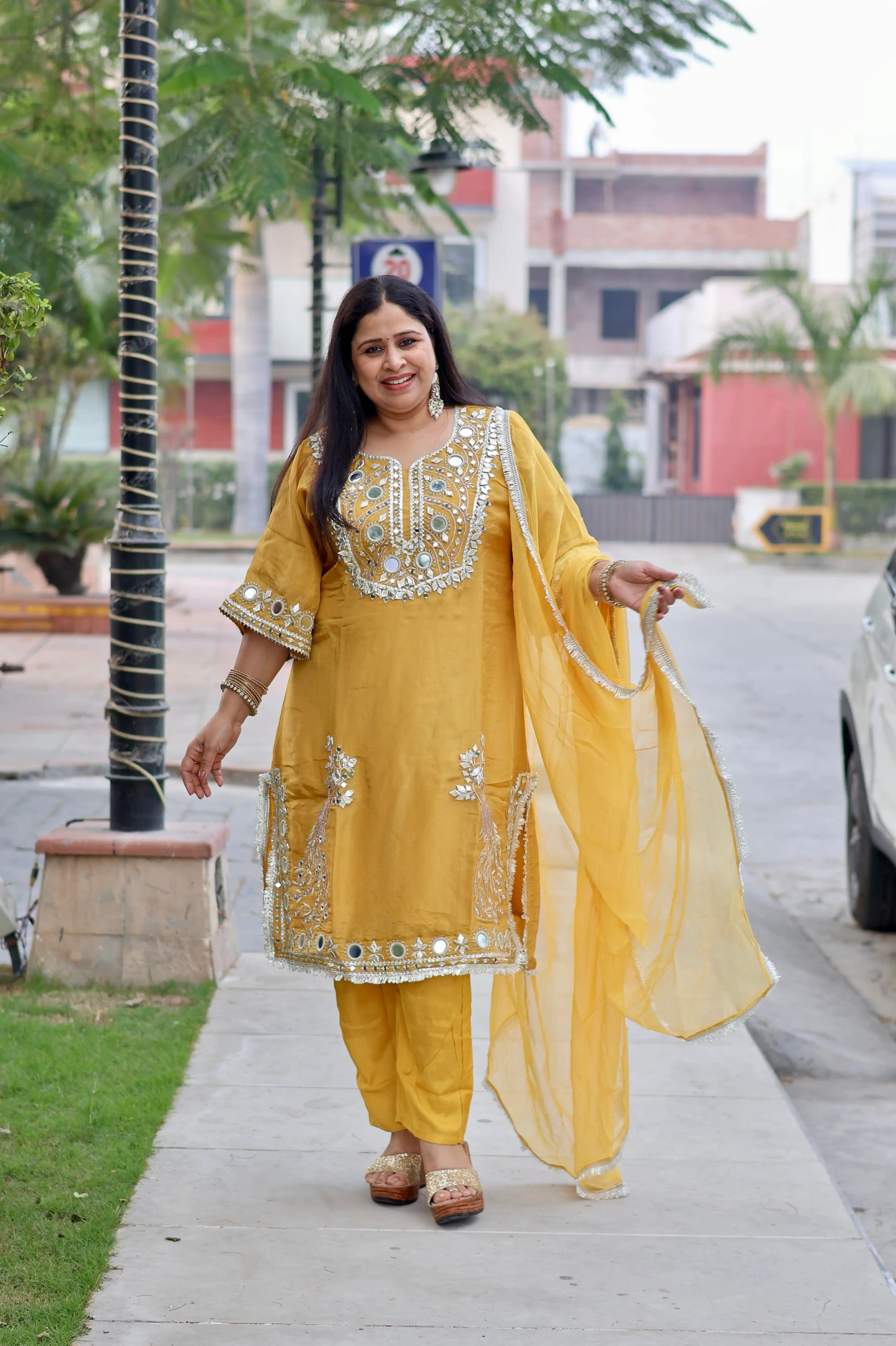 Jashna-e-Riwaayat Choga Set