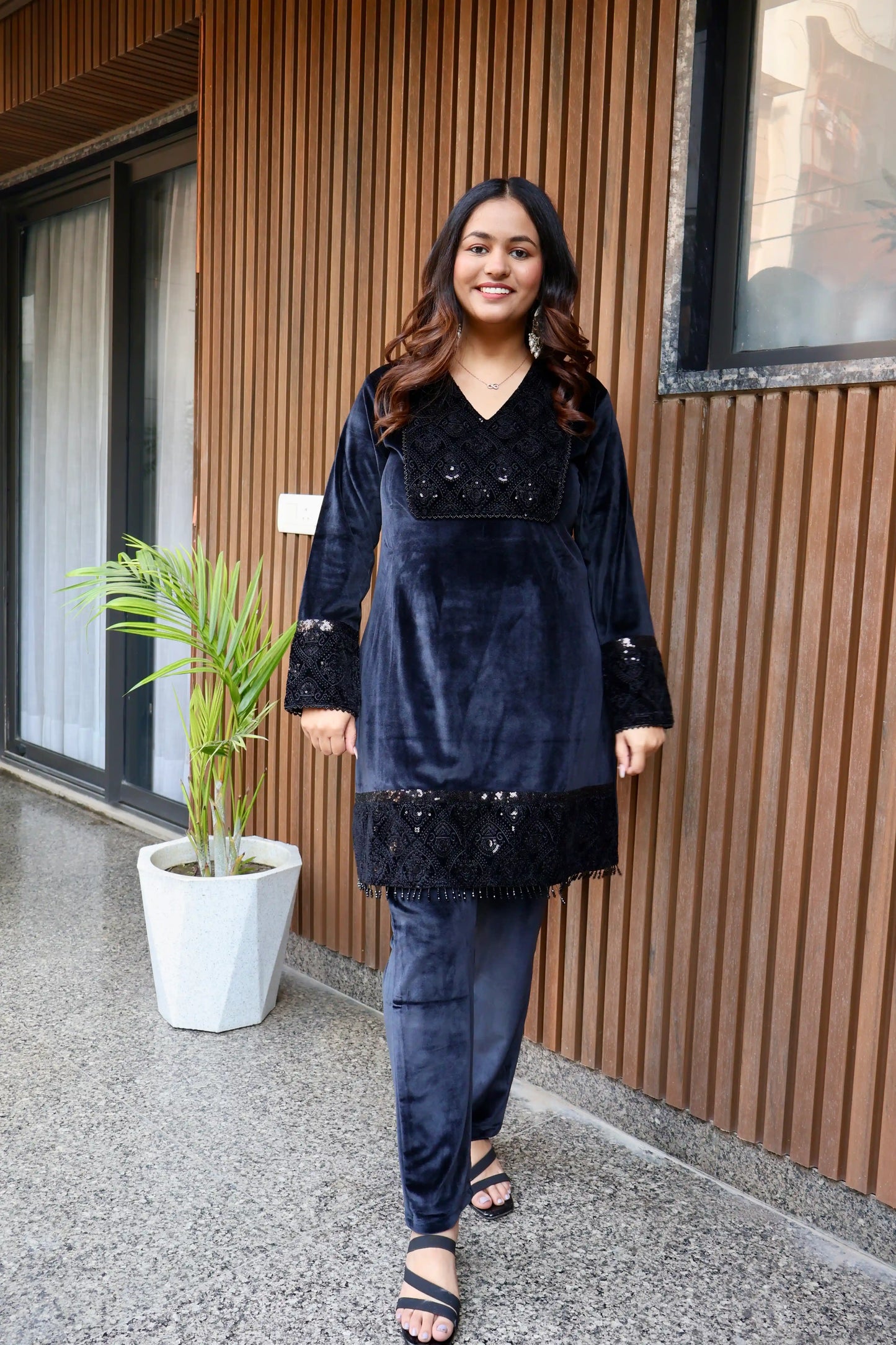 Black Opéra Velvet Co-Ord Set