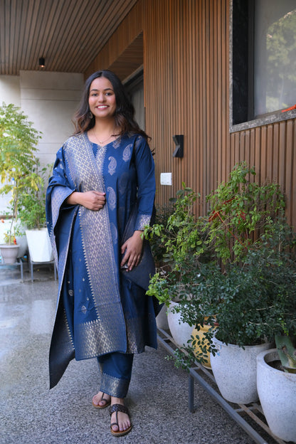 Banarasi Pashmina Suit Set