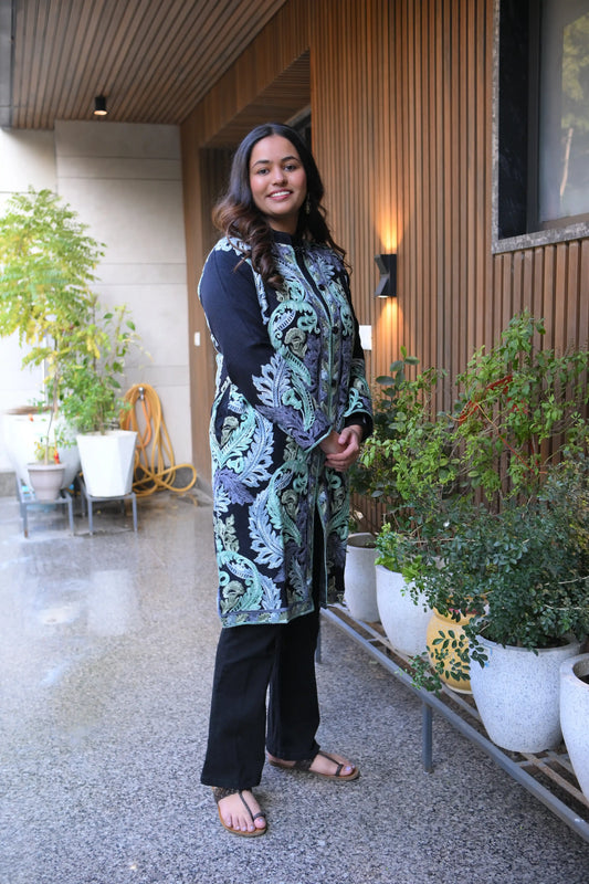 Soulara Aari Embroidered Solid Women's Jacket